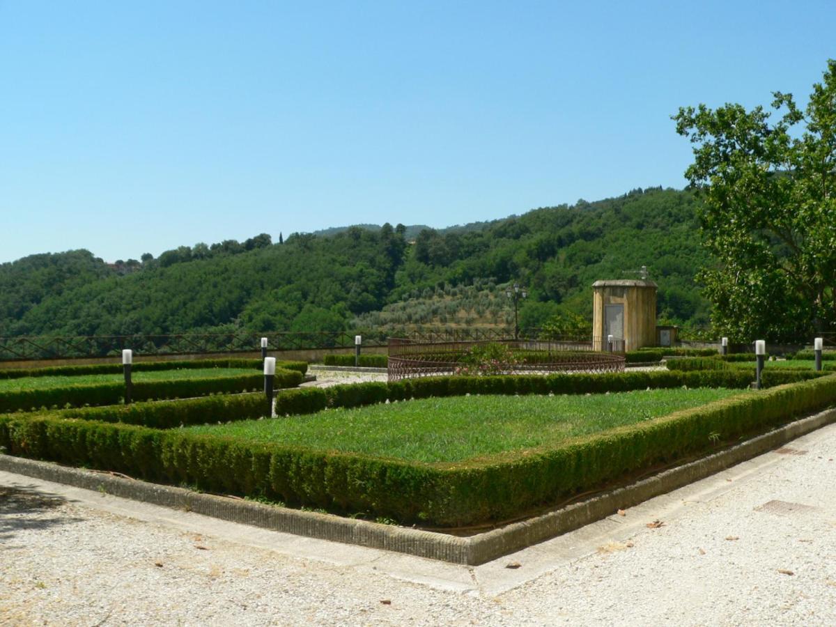 Residenza Le Cicogne Villa Pistoia Buitenkant foto