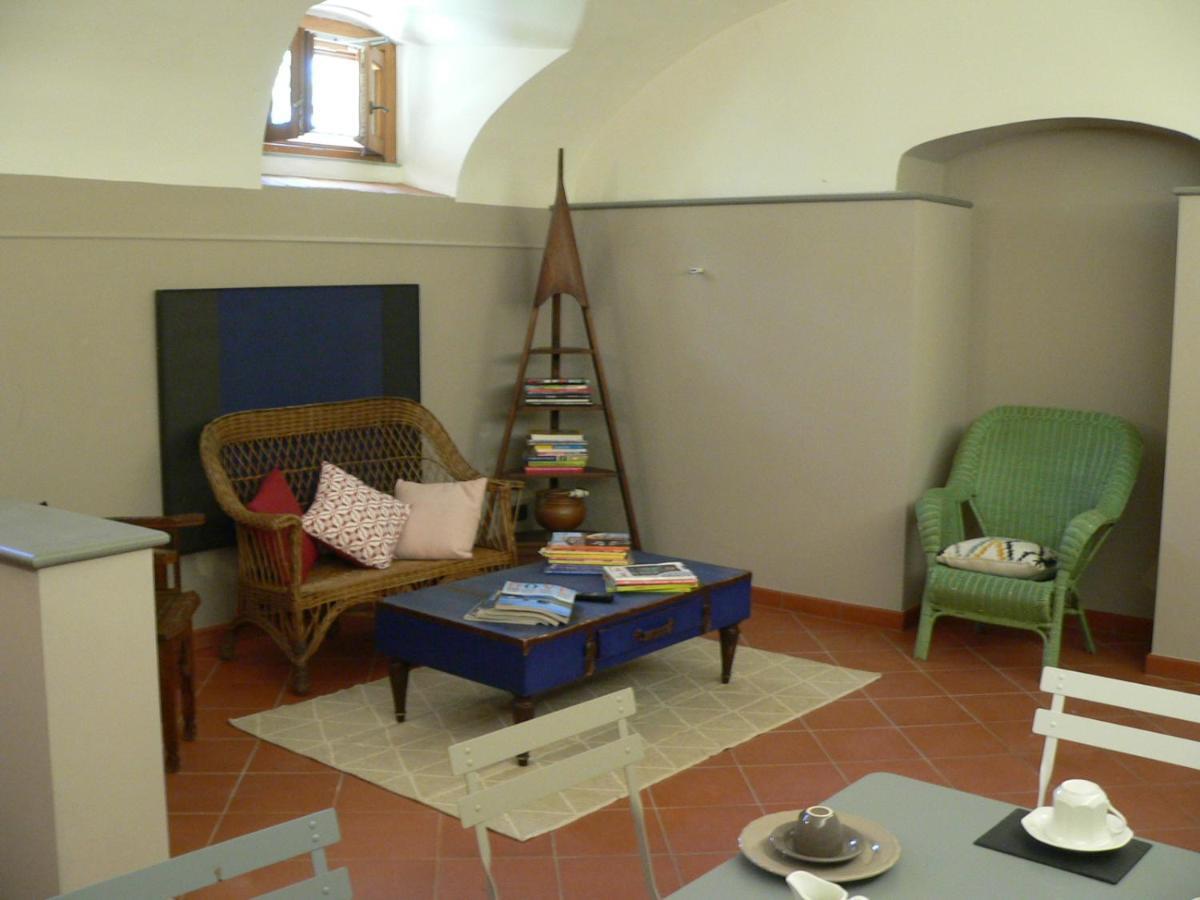 Residenza Le Cicogne Villa Pistoia Buitenkant foto